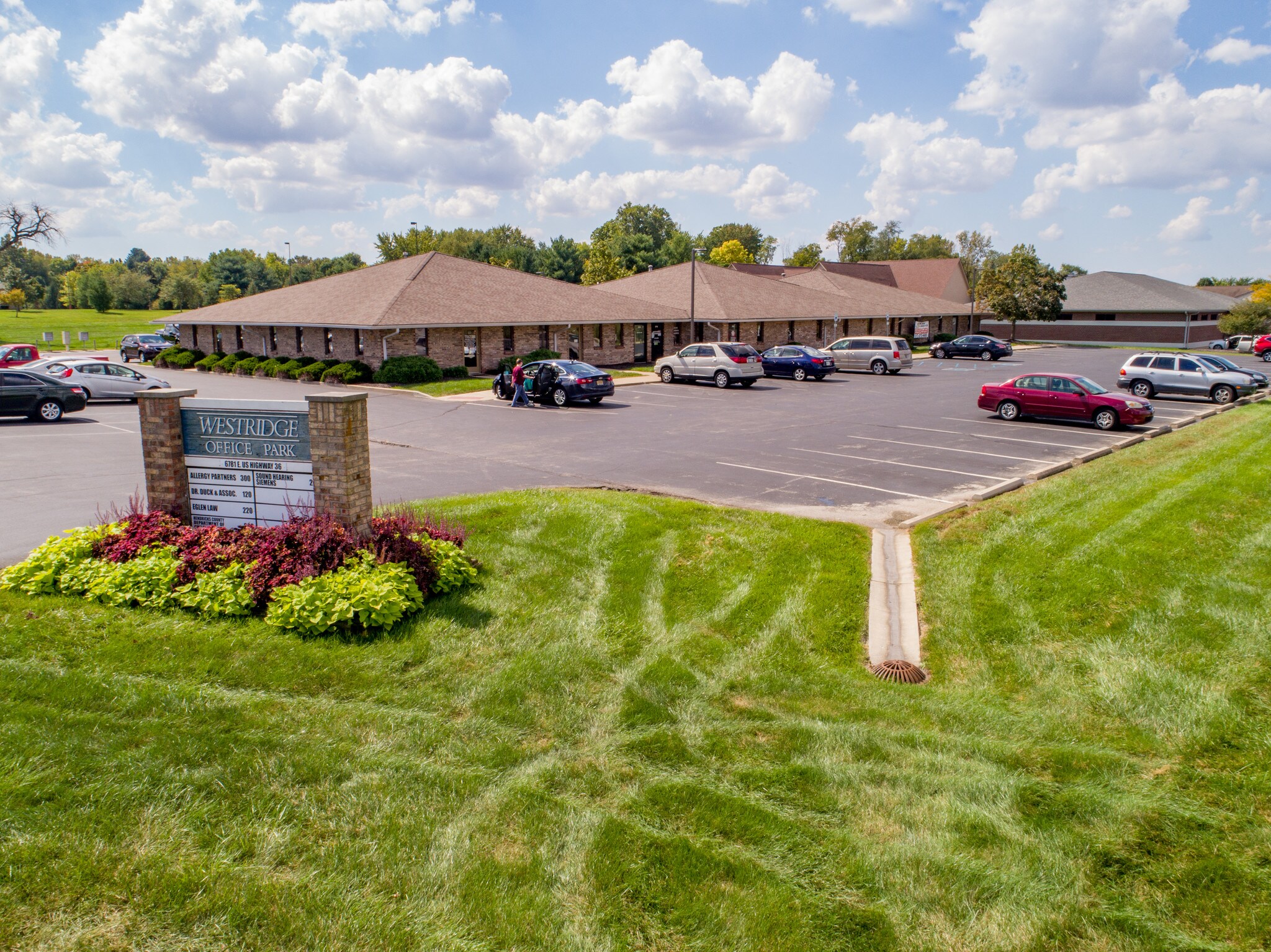 6781 E US Highway 36, Avon, IN for Rent
