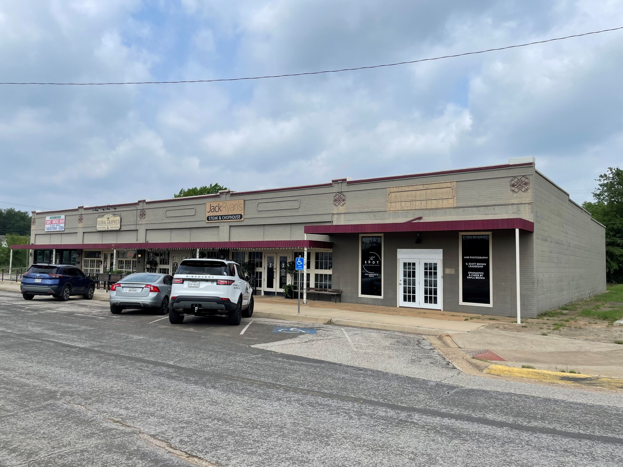 119 S Longview St, Kilgore, TX for Sale