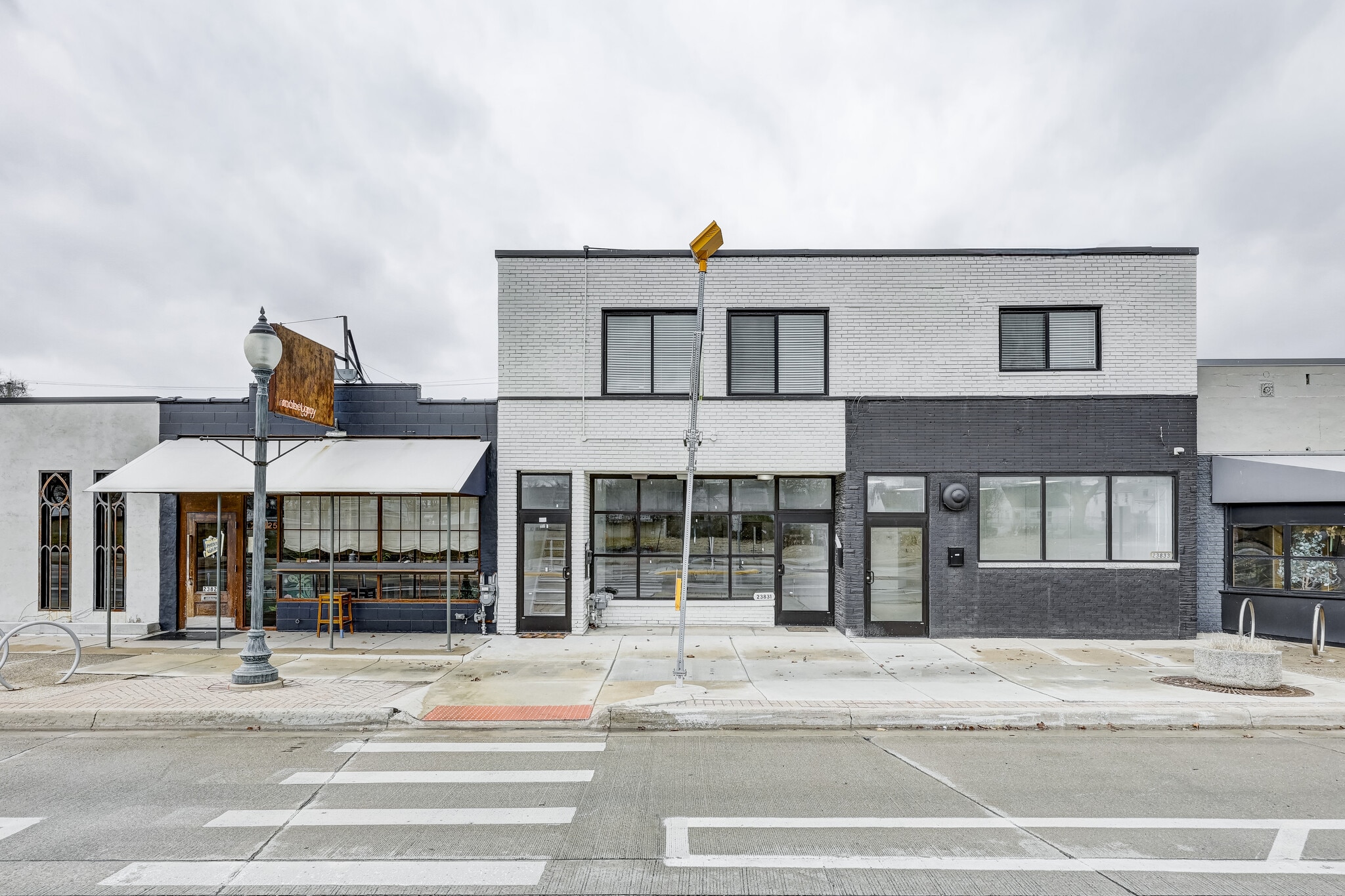 23831-23833 John R Rd, Hazel Park, MI for Rent