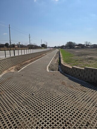 Mansfield, TX Commercial Land - 1209 N Day Miar Rd
