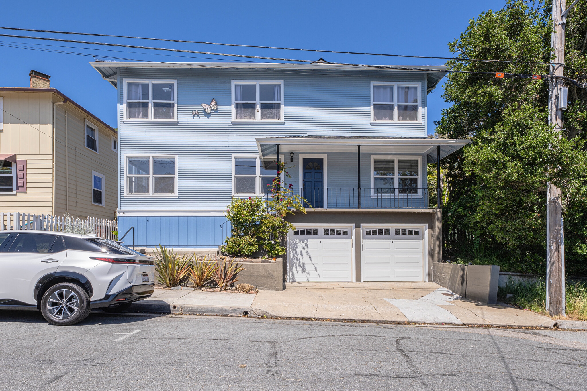 206 Cypress Ave, Pacific Grove, CA for Sale