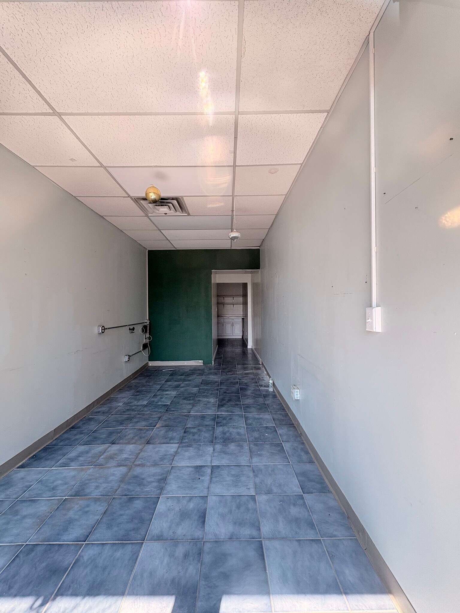 183-185 Main St, Hackensack, NJ for Rent