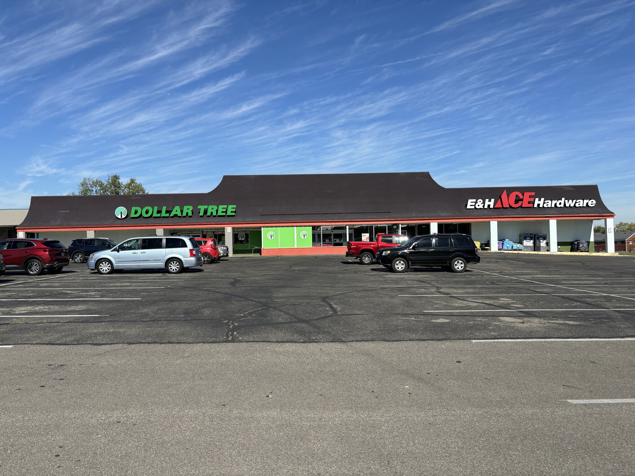 1500-1534 Plaza Dr, Hamilton, OH for Rent