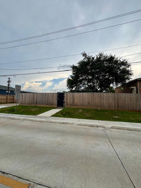 4202 Sherwood Ln, Houston, TX for Rent