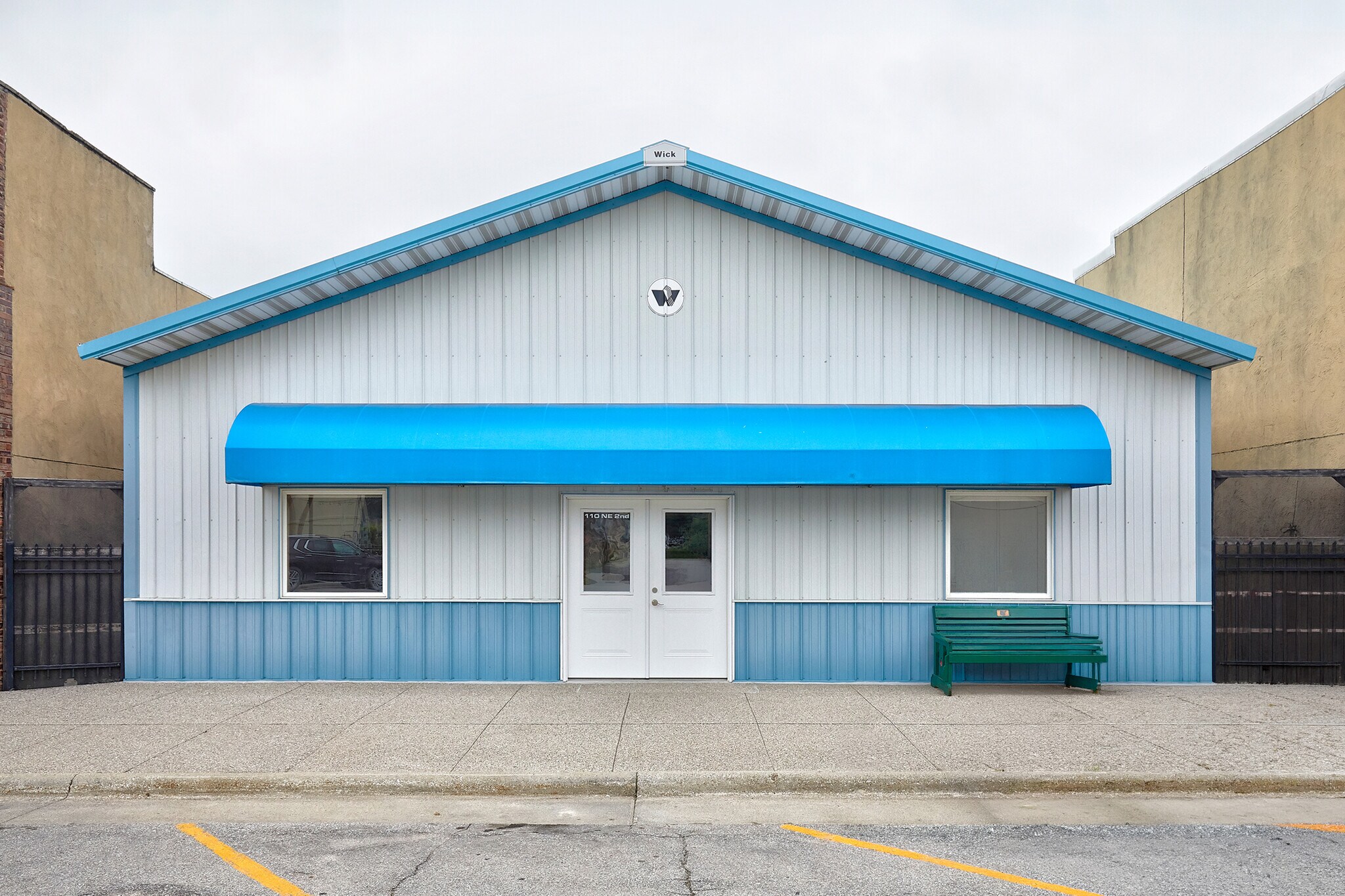 110 NE 2nd St, Stuart, IA for Sale