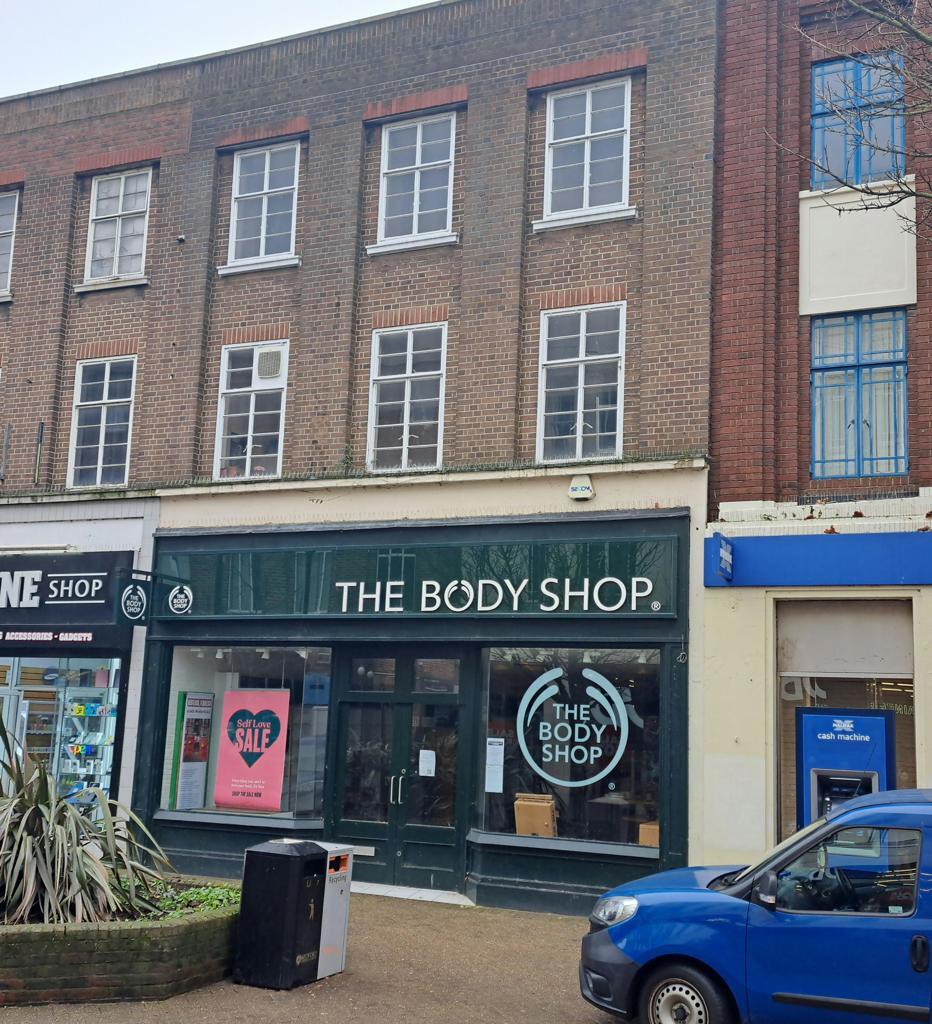 12 Silver St, Bedford, BDF for Rent