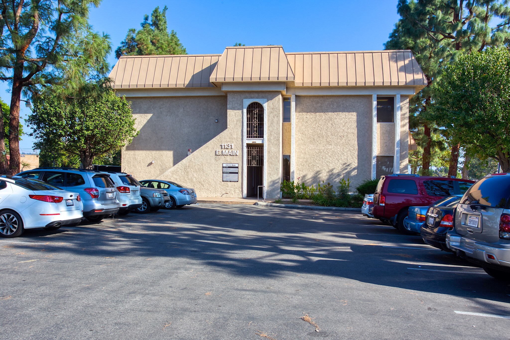 1131 E Main St, Tustin, CA for Rent