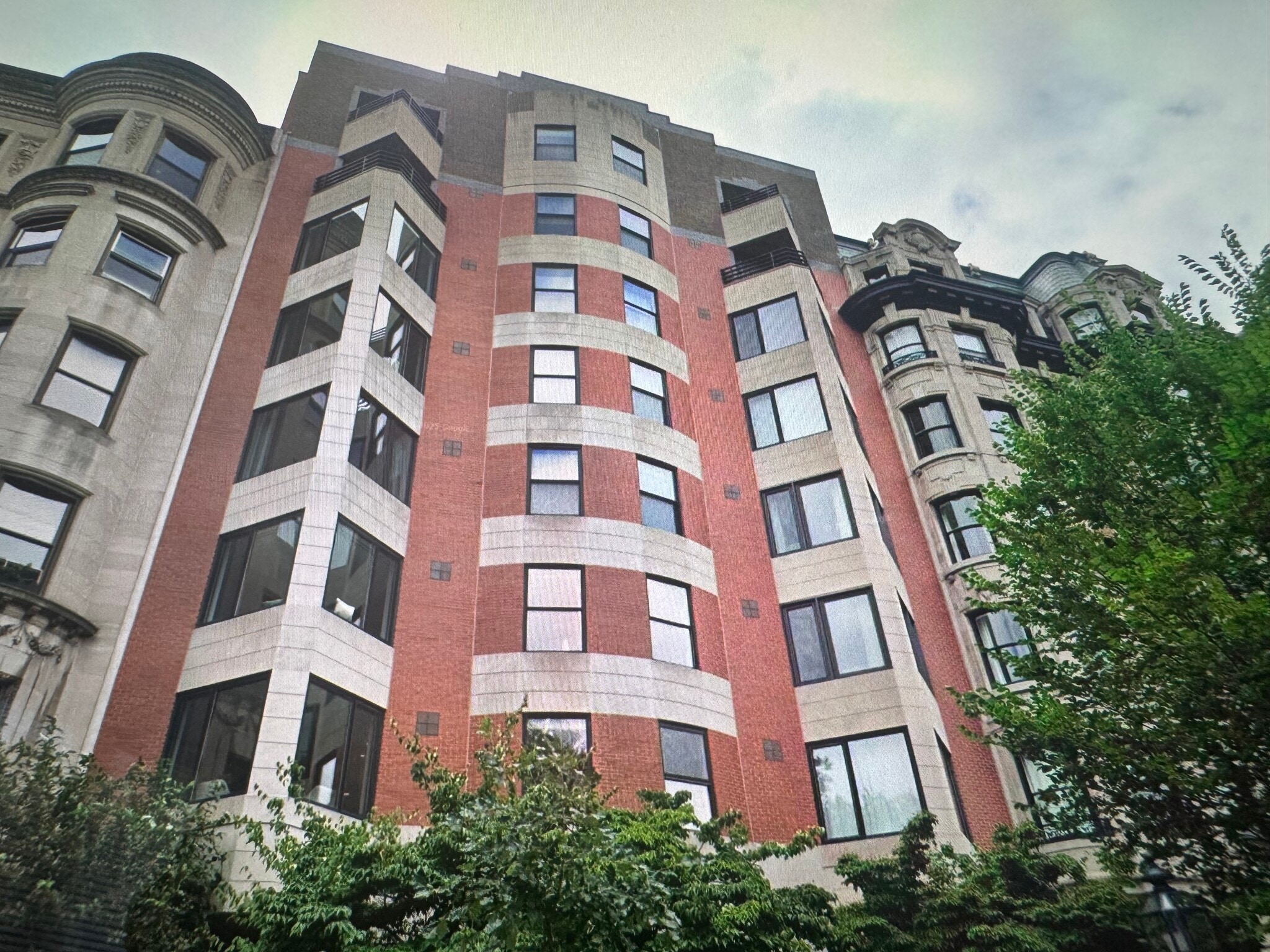 390 Commonwealth Ave, Boston, MA for Rent