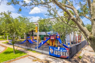 Davie, FL Schools - 3367 N UNIVERSITY Dr