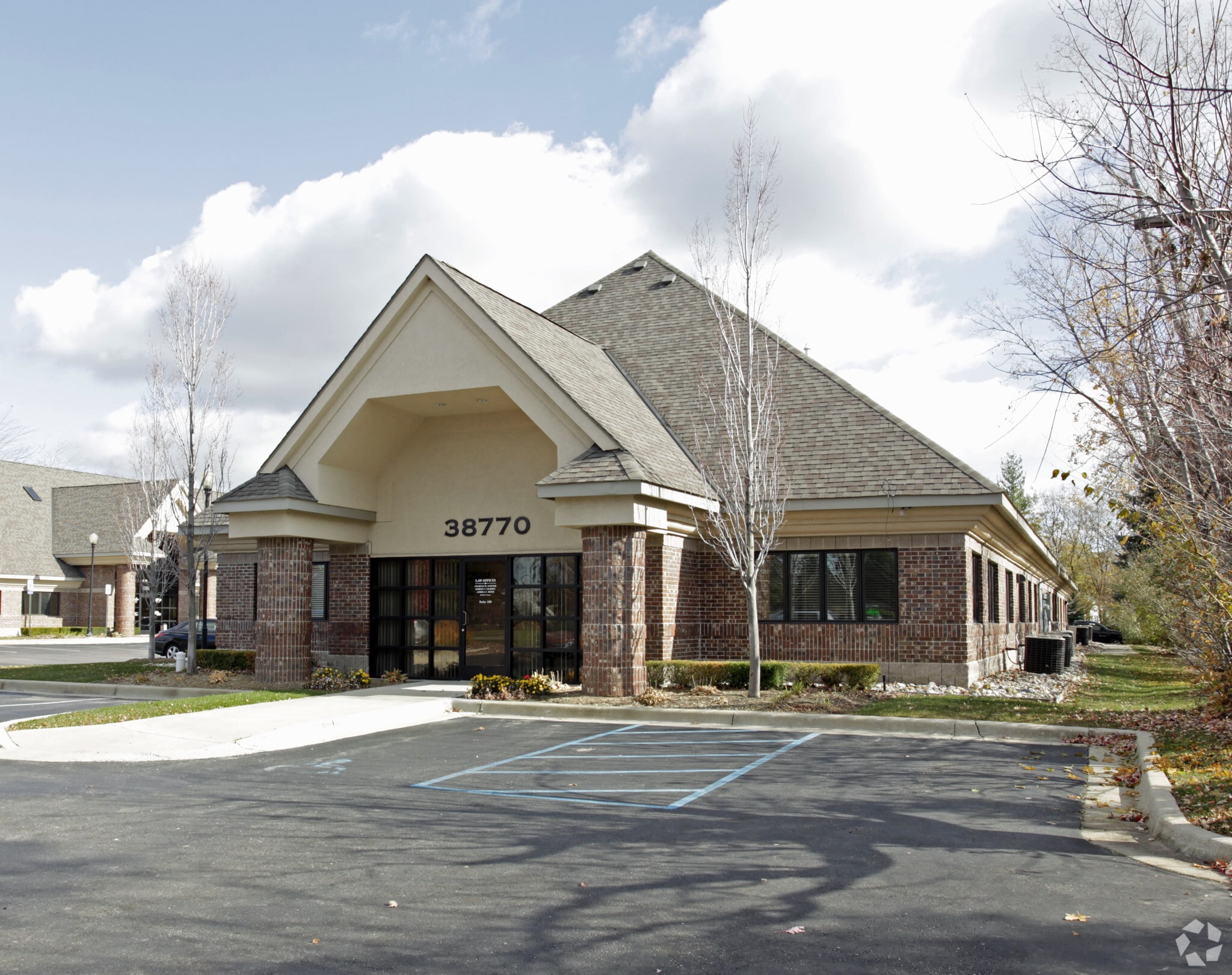 38770 Garfield Rd, Clinton Township, MI for Rent