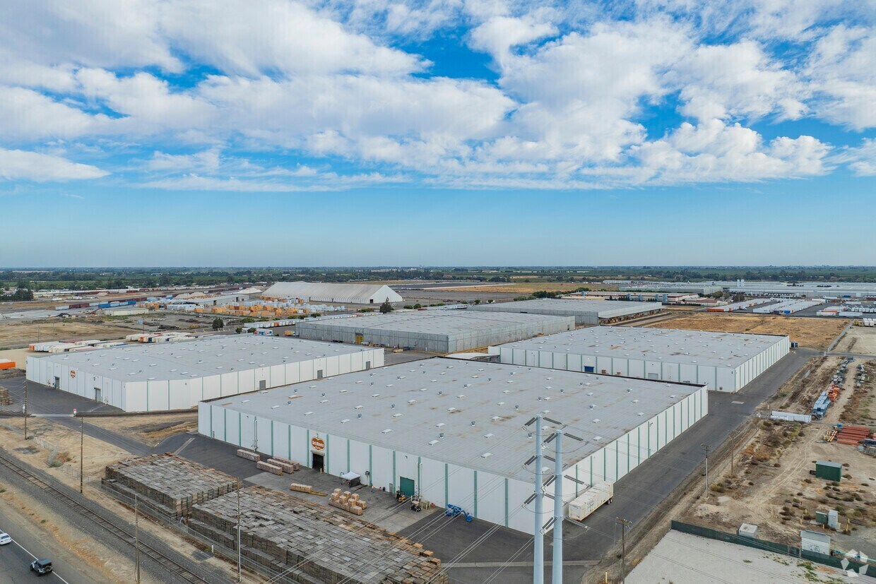 4318 Yosemite Blvd, Modesto, CA for Rent