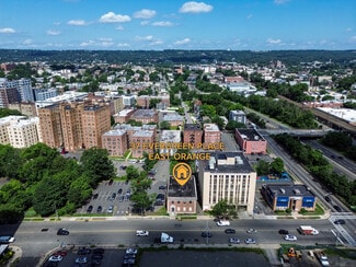 East Orange, NJ Specialty - 37 Evergreen Pl