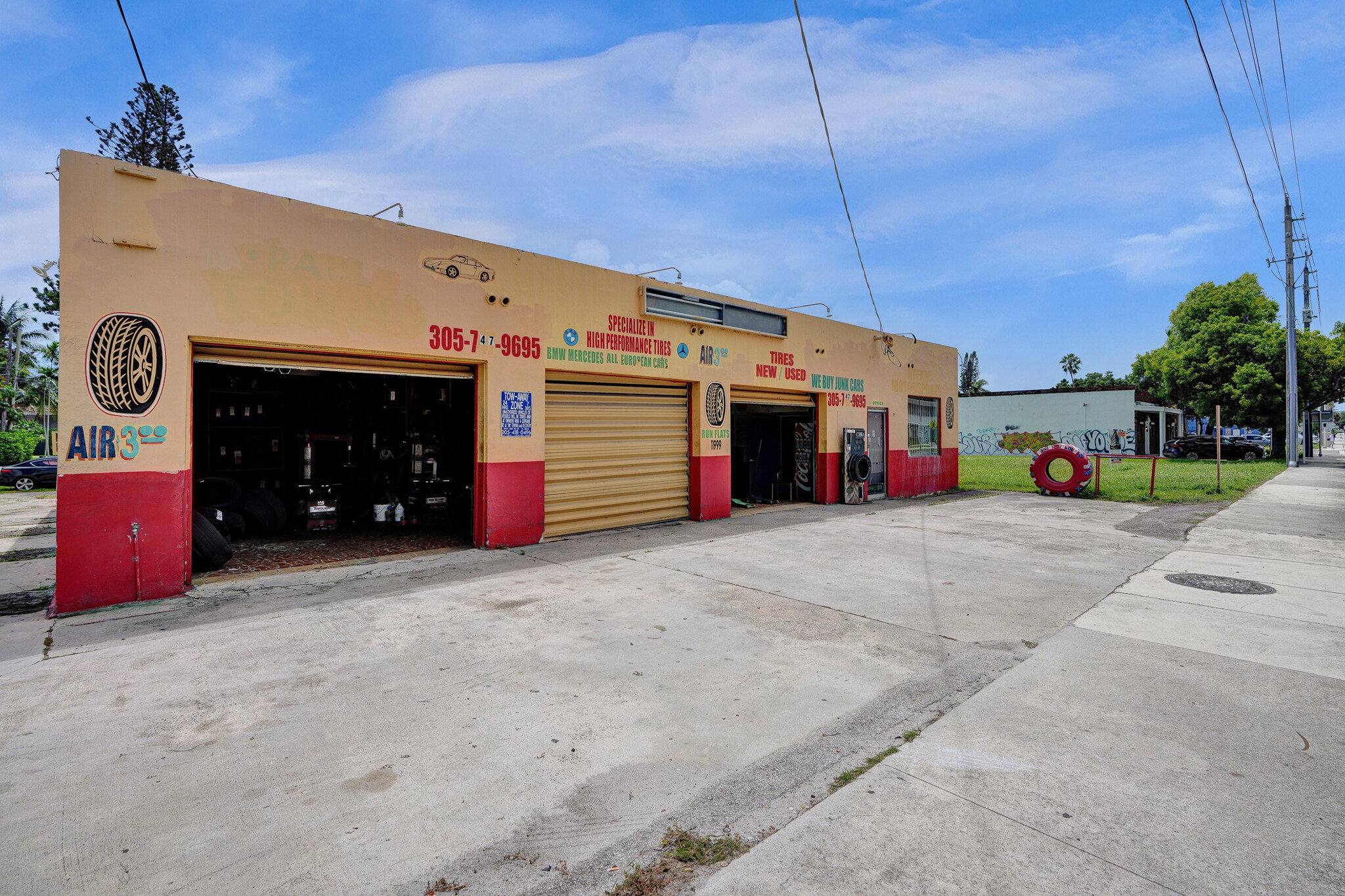 11999 W Dixie Hwy, Miami, FL for Sale