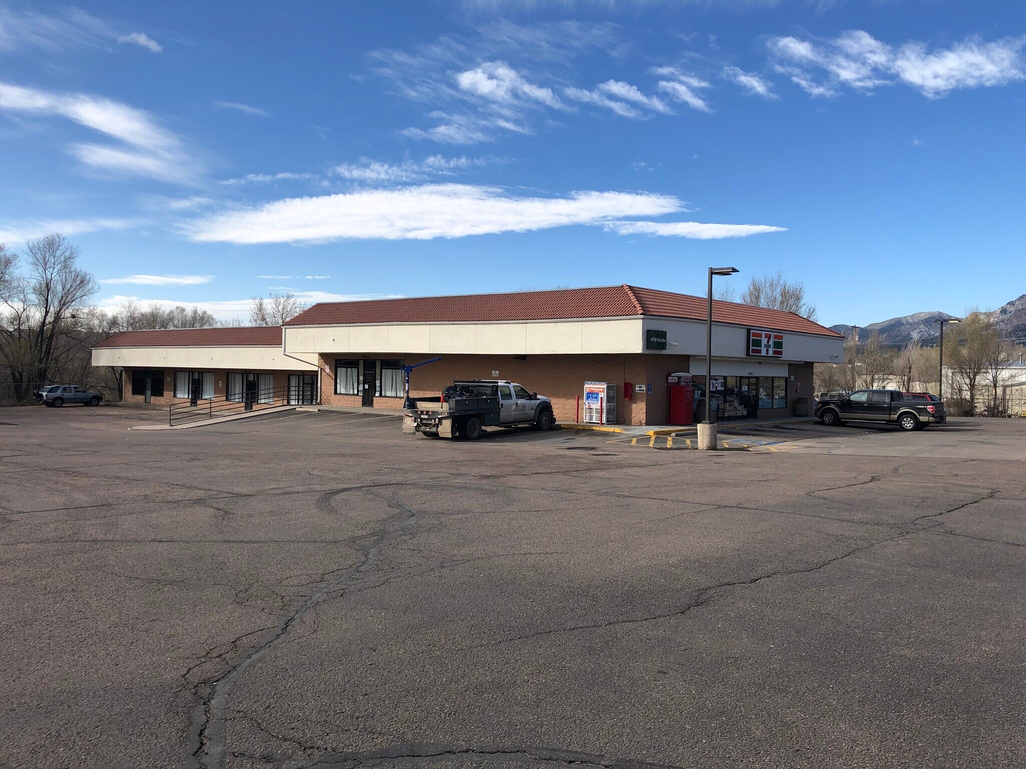 27 59 B St Colorado Springs Co Shopping Center Property For Lease On Showcase Com