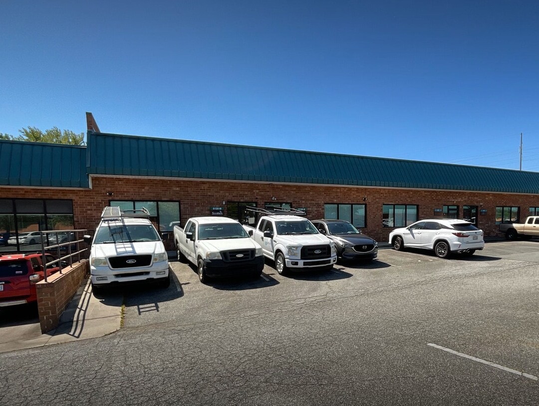 6132 Brookshire Blvd, Charlotte, NC for Sale