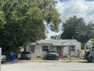 Miami, FL undefined - 655 NE 80th St