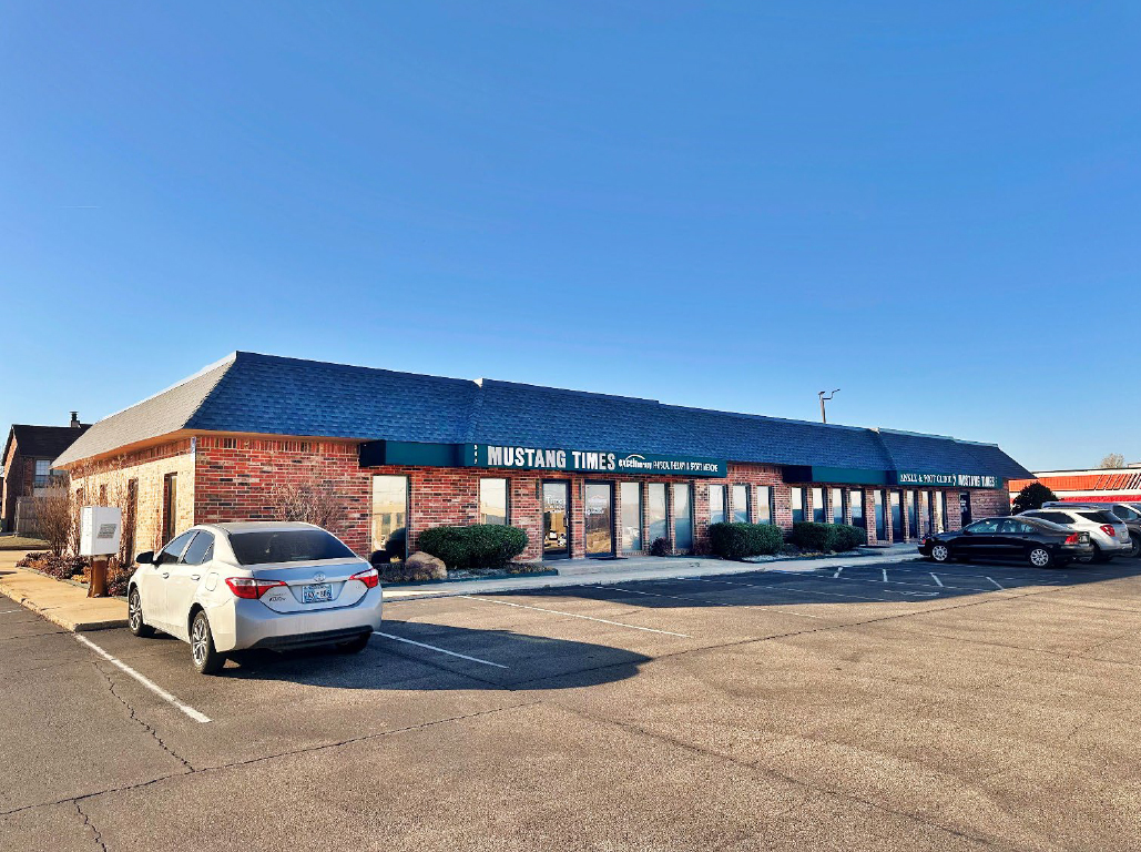 547-553 N Mustang Rd, Mustang, OK for Sale