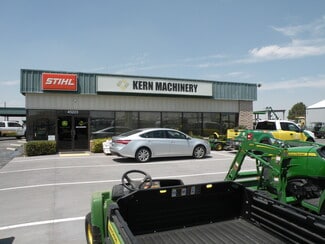 Lancaster, CA Auto Dealership - 45223 23rd St W