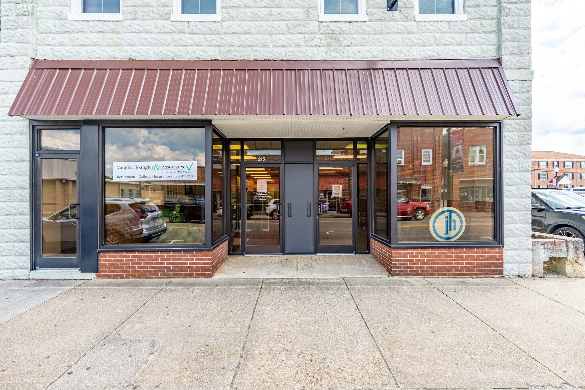 215 S Main St, Blackstone, VA for Sale