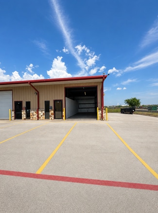 Schertz, TX Flex - 17170 Jordan Rd