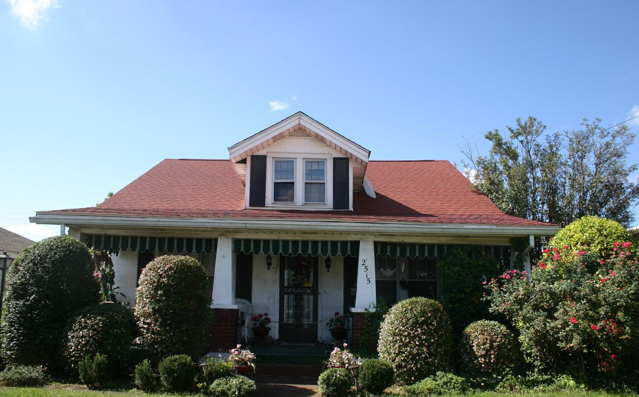 2515 N Central St, Knoxville, TN for Sale
