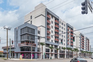 Miami, FL Retail - 3930 NW 7th St Miami, FL Retail - 3930 NW 7th St