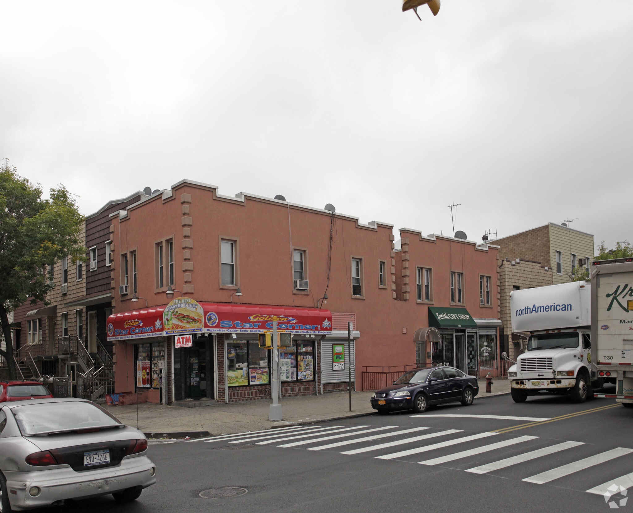 780 Metropolitan Ave, Brooklyn, NY for Rent