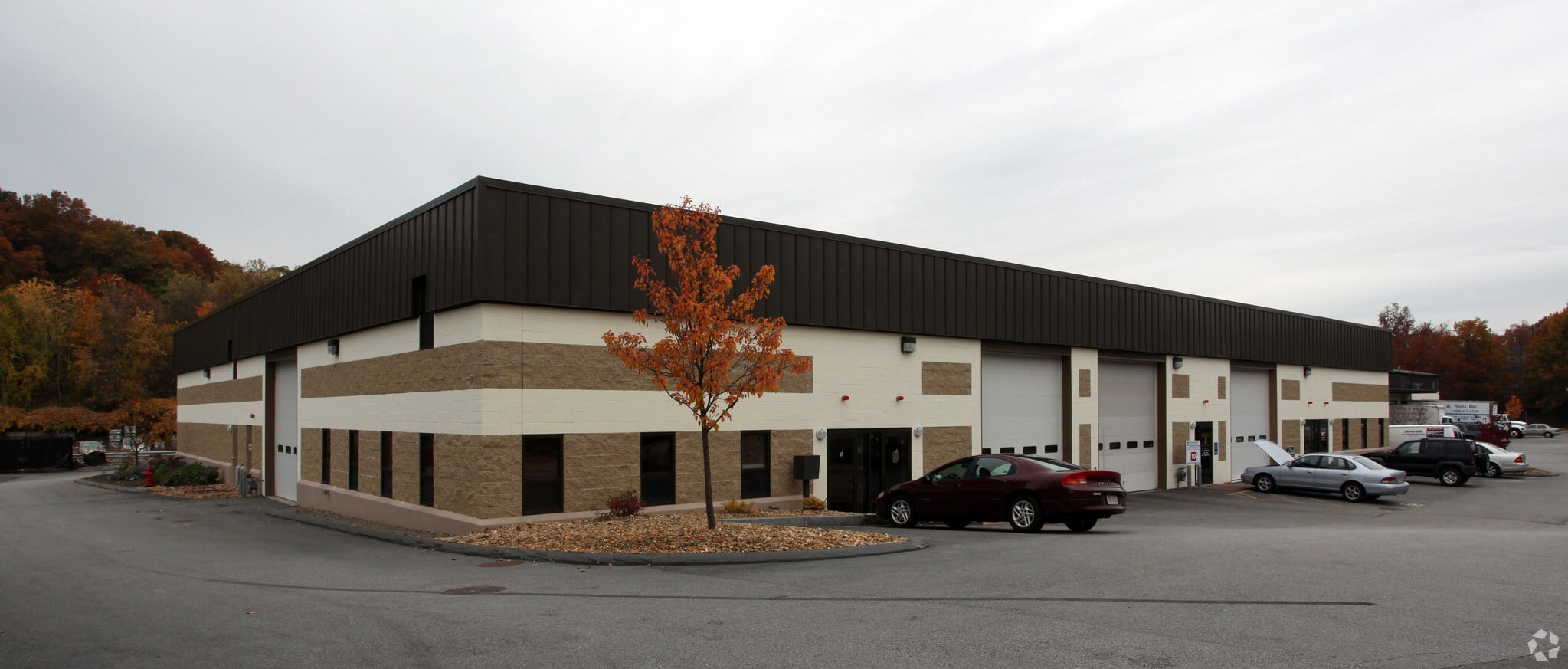 5 Walnut Hill Park, Woburn, MA for Rent
