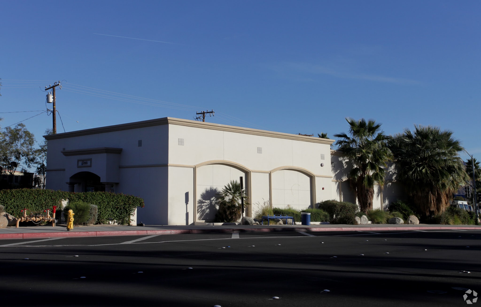 590 S Indian Canyon Dr, Palm Springs, CA for Sale