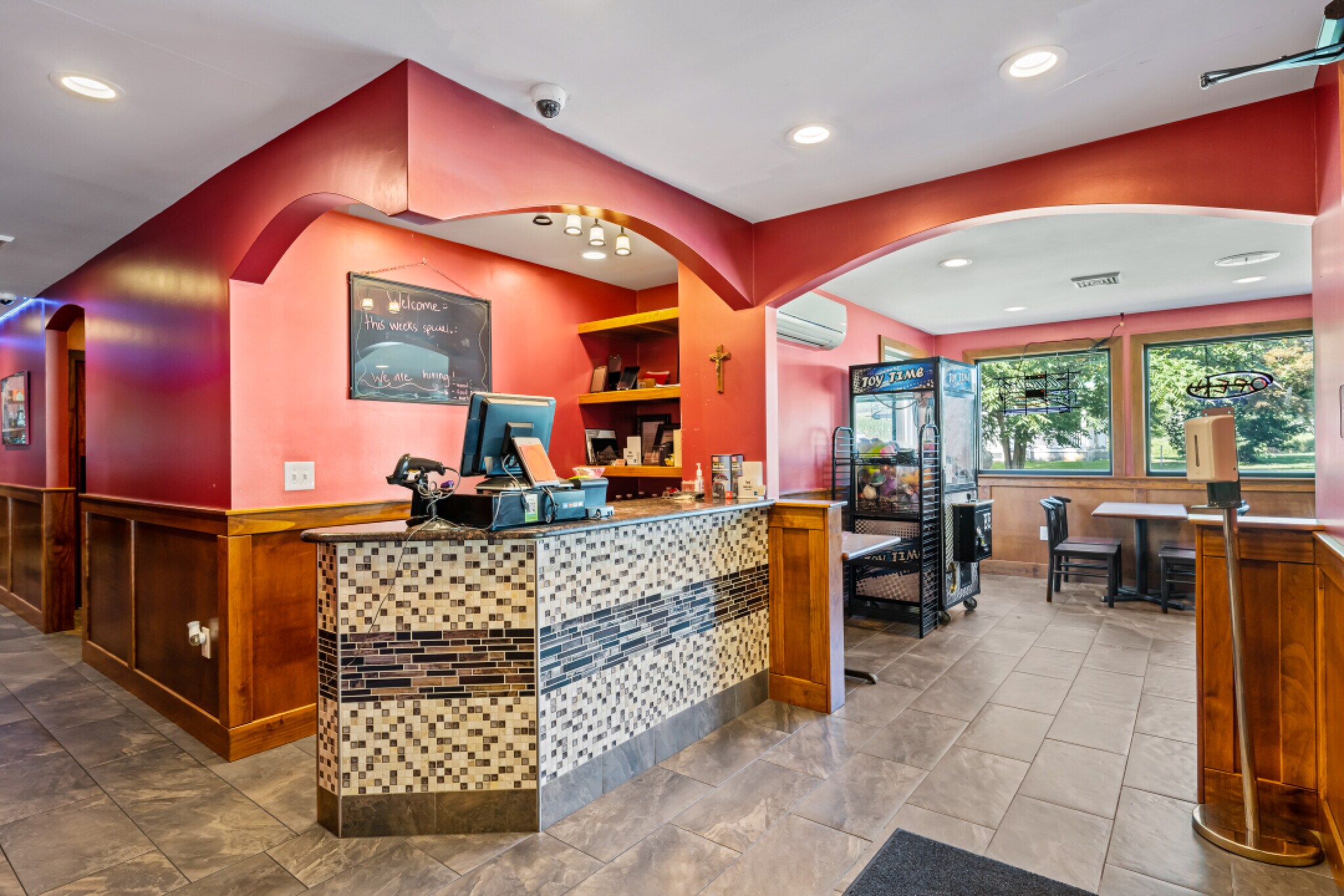 5626 W Lincoln Hwy, Parkesburg, PA for Sale