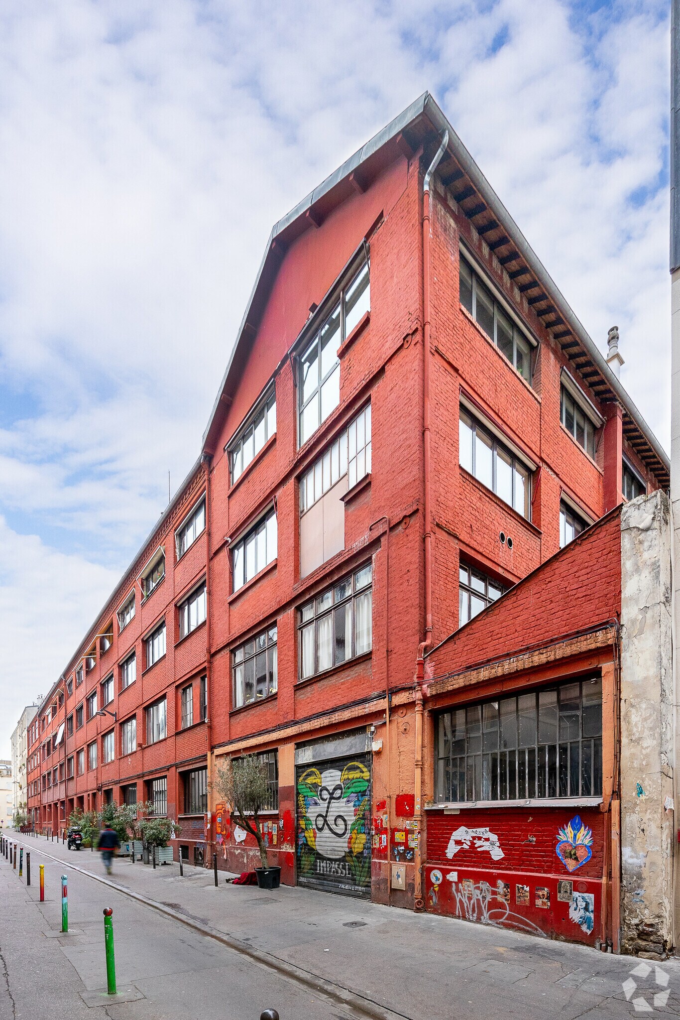 4 Cité Griset, Paris, PAR for Rent