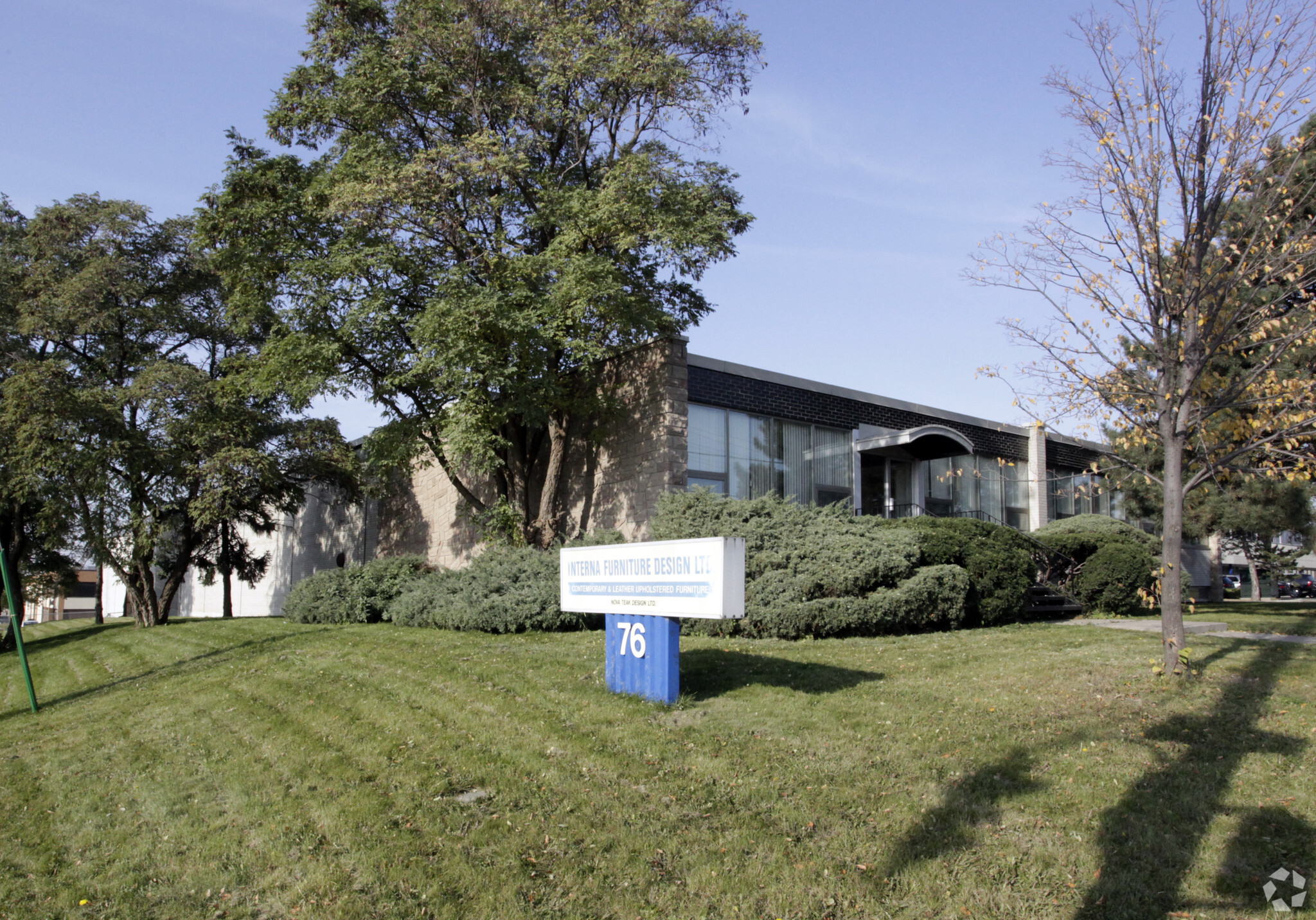 76 Signet Dr, Toronto, ON for Rent