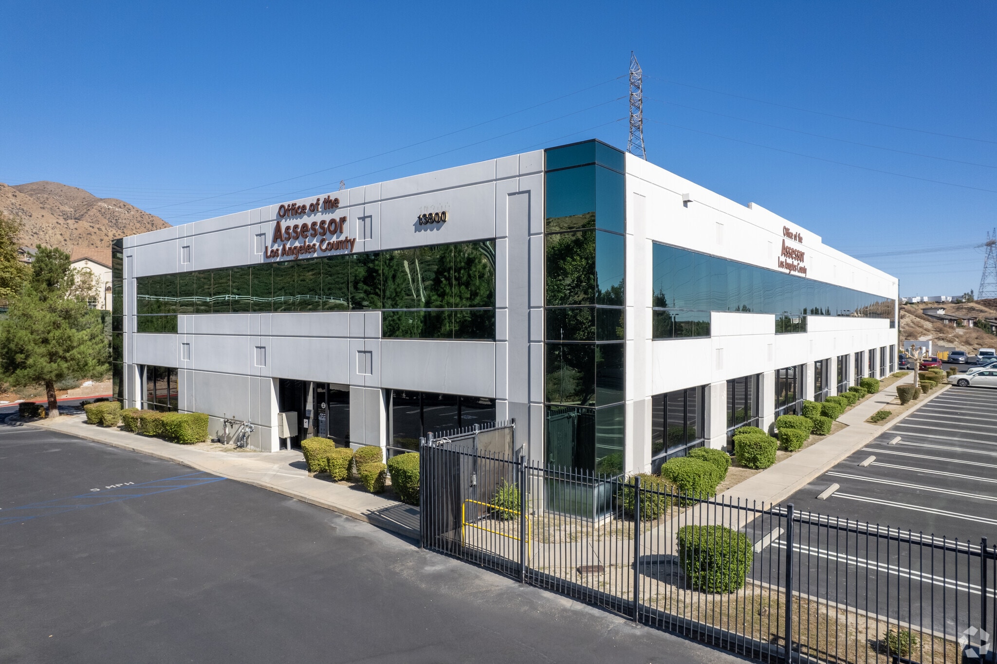 13800 Balboa Blvd, Sylmar, CA for Sale