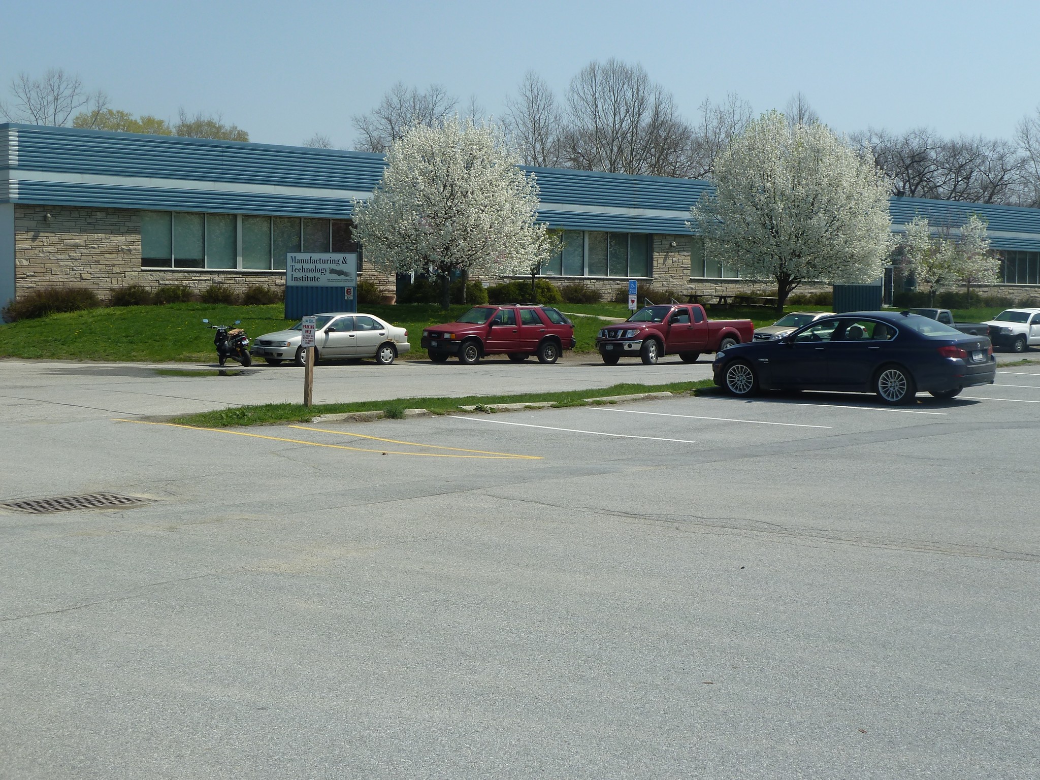 59-71 Page Park Dr, Poughkeepsie, NY for Rent