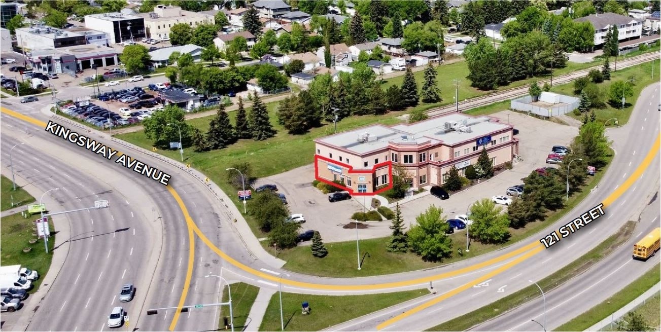 11812-11820 121 St NW, Edmonton, AB for Rent