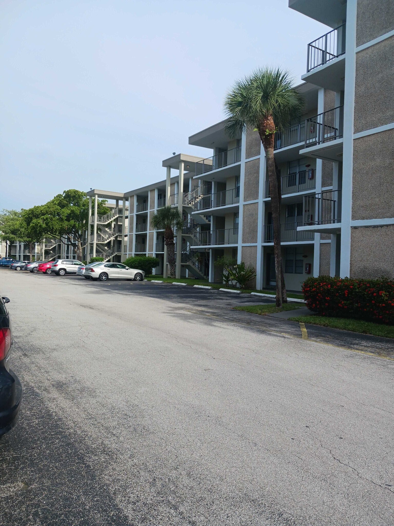 2901 NW 48th Ave, Lauderdale Lakes, FL for Sale