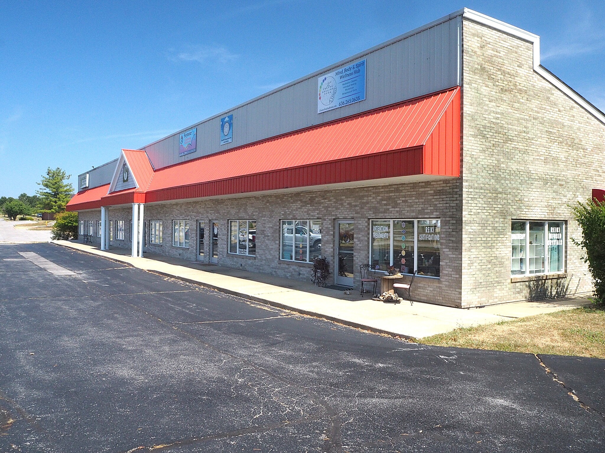 950 Corporate Pky, Wentzville, MO for Rent