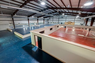 Houston, TX Retail - 2202 Lone Oak Rd