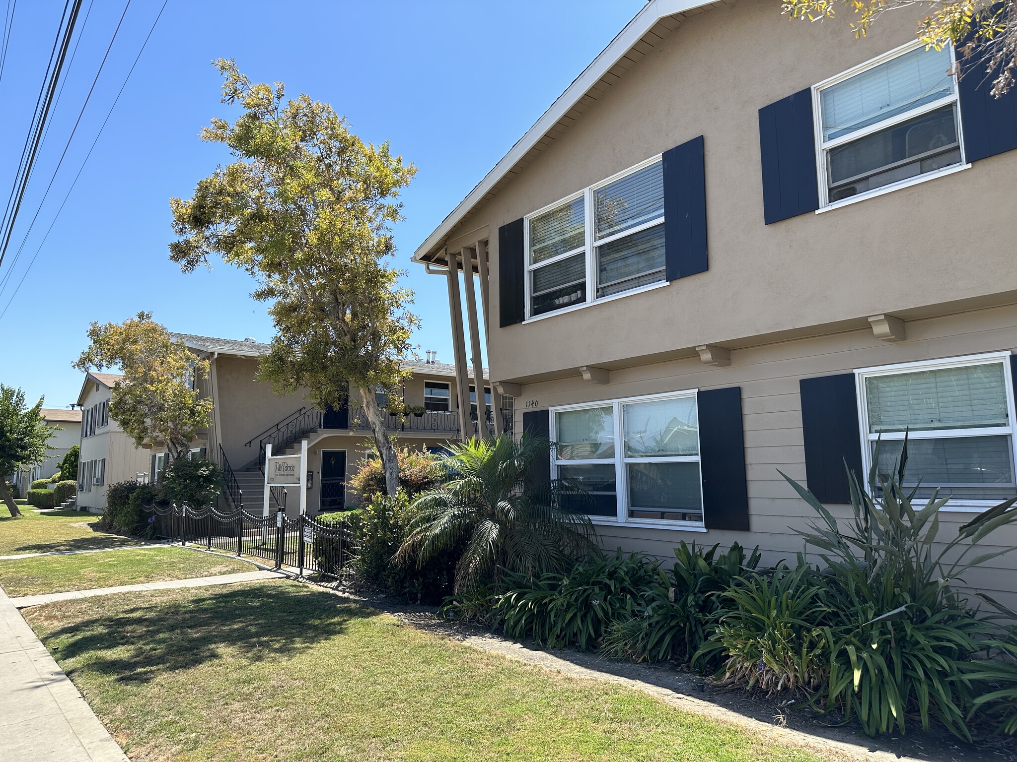 1140 W Valencia Dr, Fullerton, CA for Sale