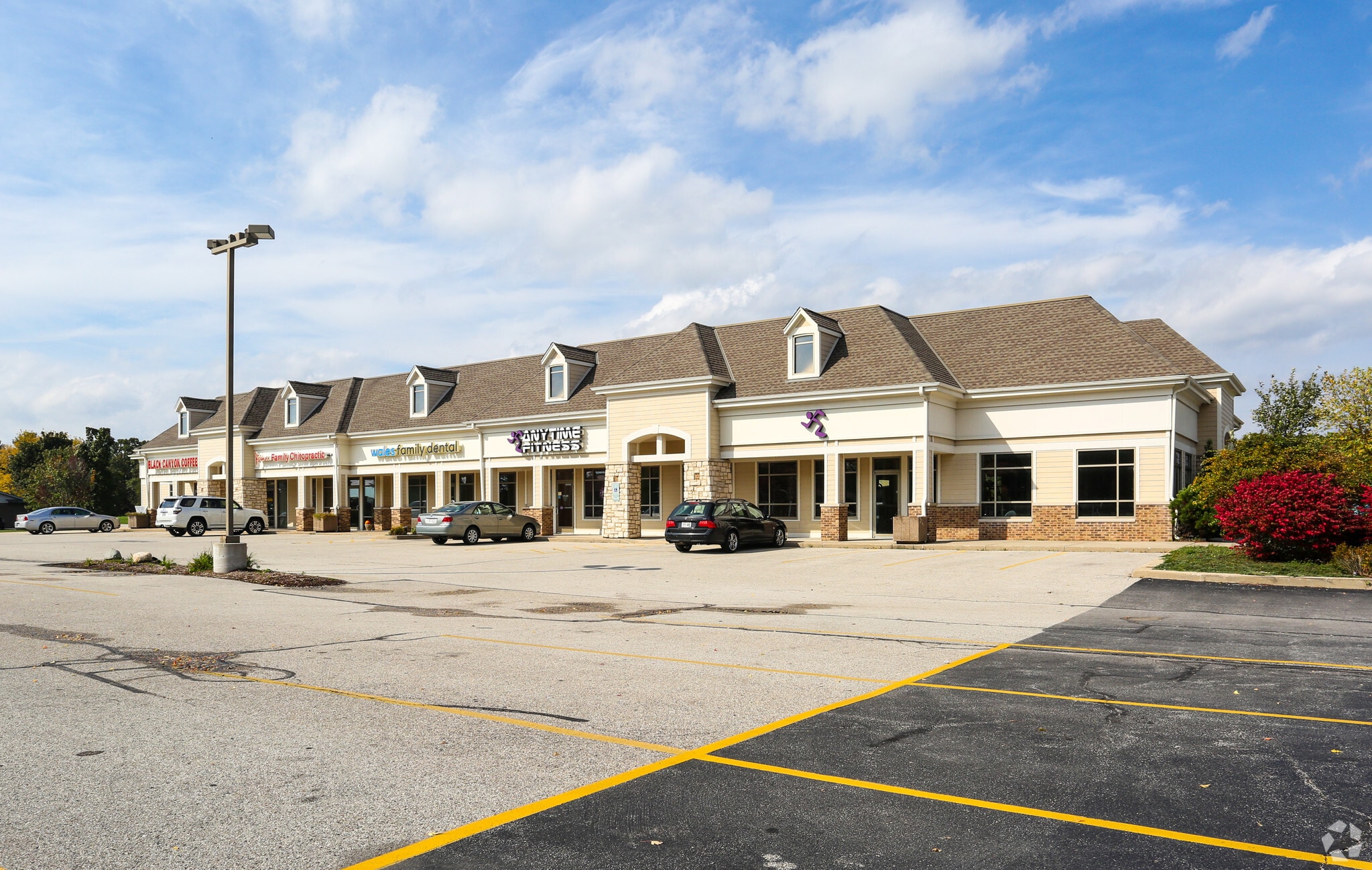 300 E Summit Ave, Wales, WI for Rent