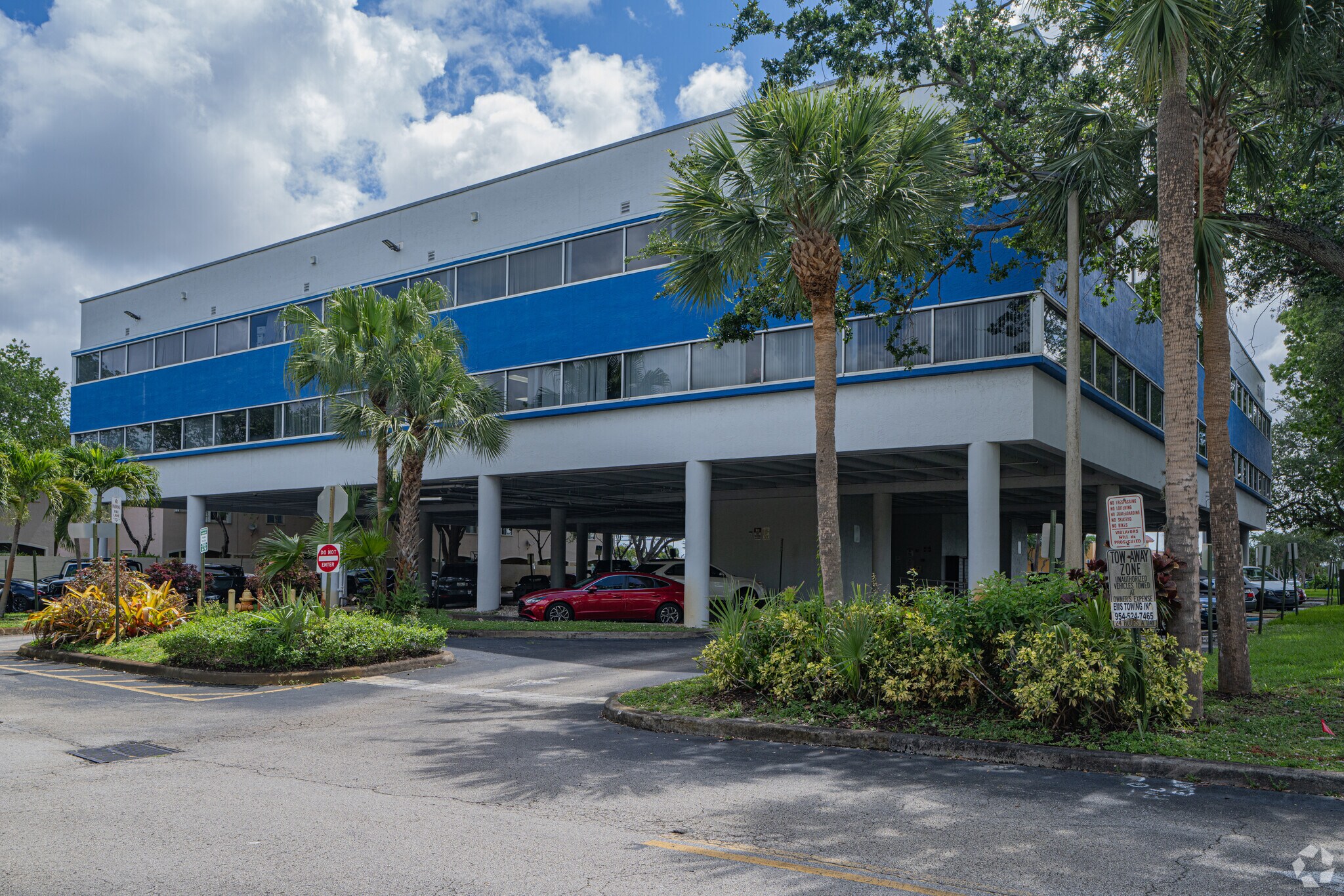 5701 NW 88th Ave, Tamarac, FL for Rent