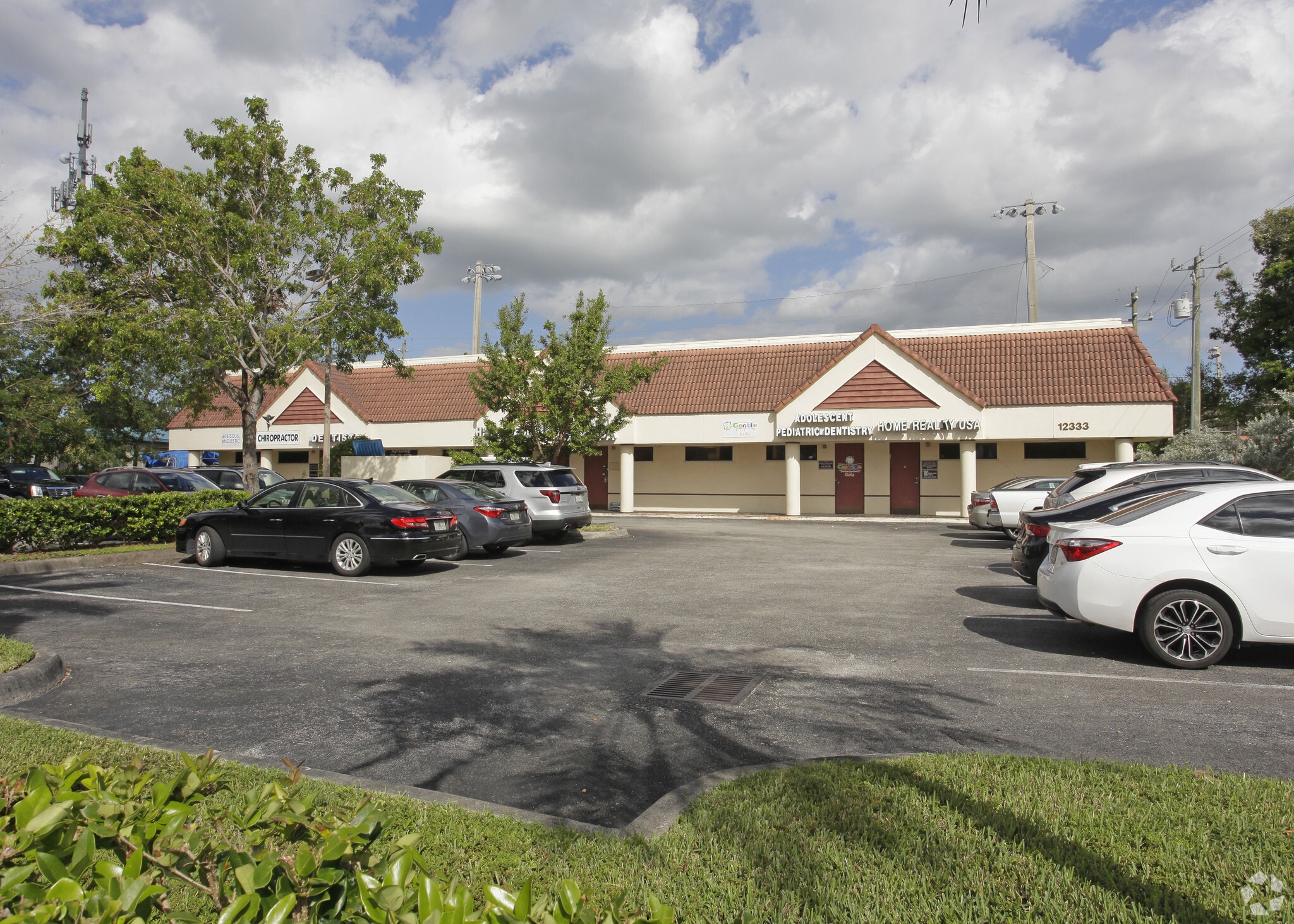 12333 NW 18th St, Pembroke Pines, FL for Rent