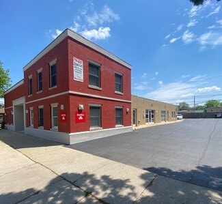 Riverside, IL Office - 105 E Burlington St
