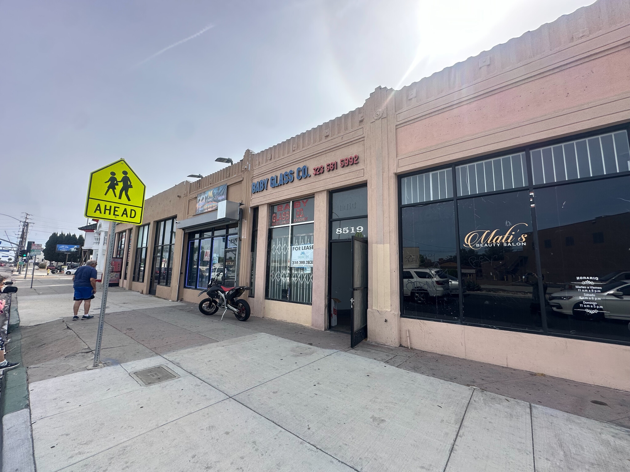 8517-8519 Long Beach Blvd, Huntington Park, CA for Rent