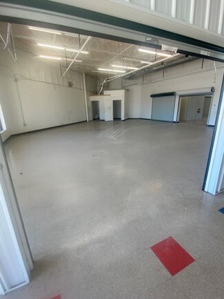 Fayetteville, NC Retail - 5701 Yadkin Rd