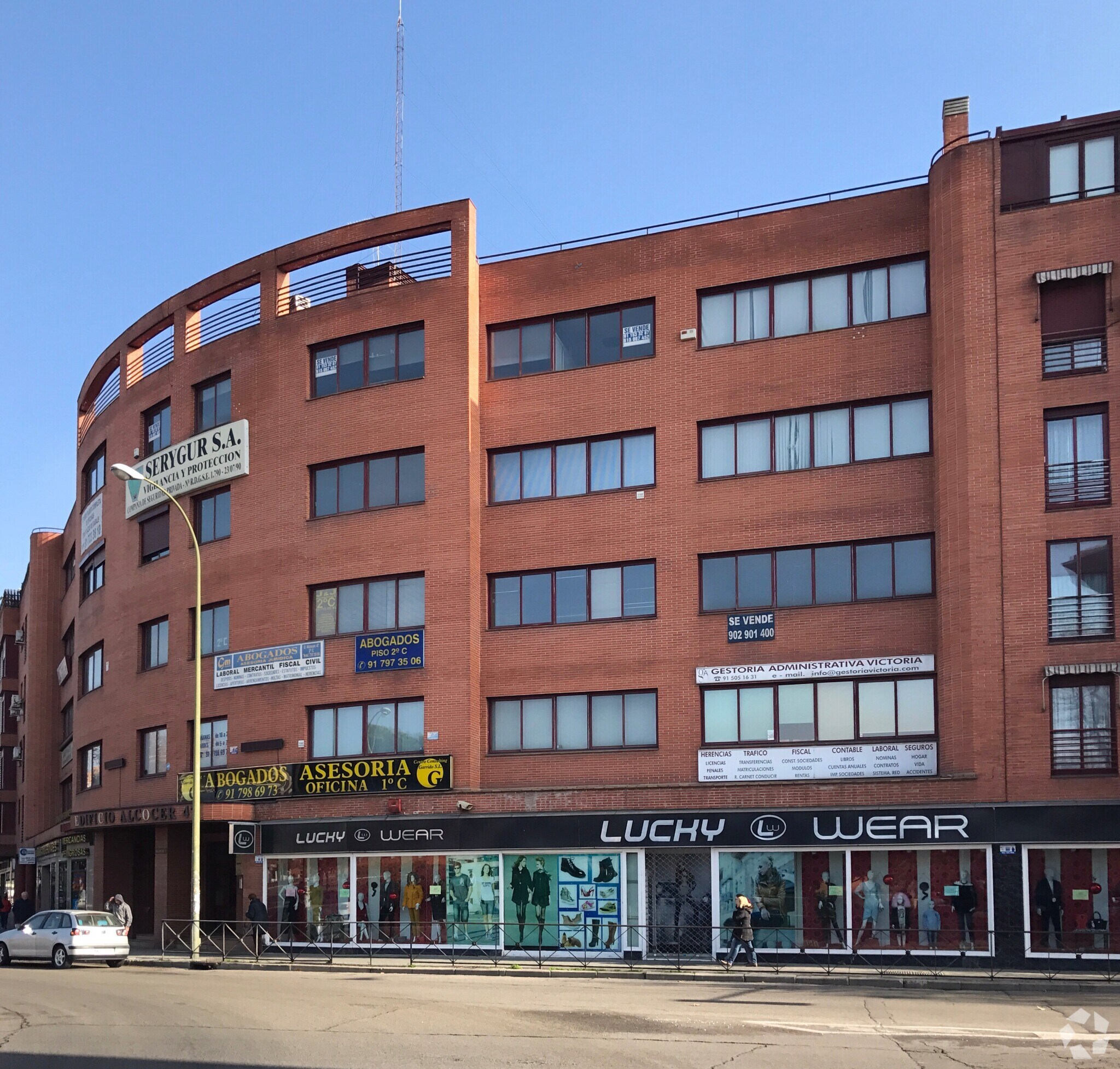 47 Calle Puente Alcocer, Madrid, MAD for Sale