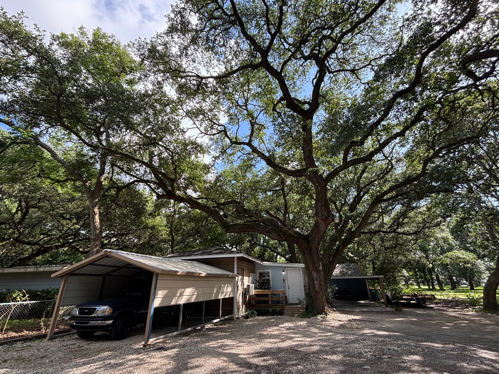 3600 Reading St, Bacliff, TX for Sale