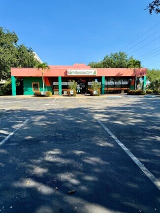Port Saint Lucie, FL Retail - 130 S Entrada Ave