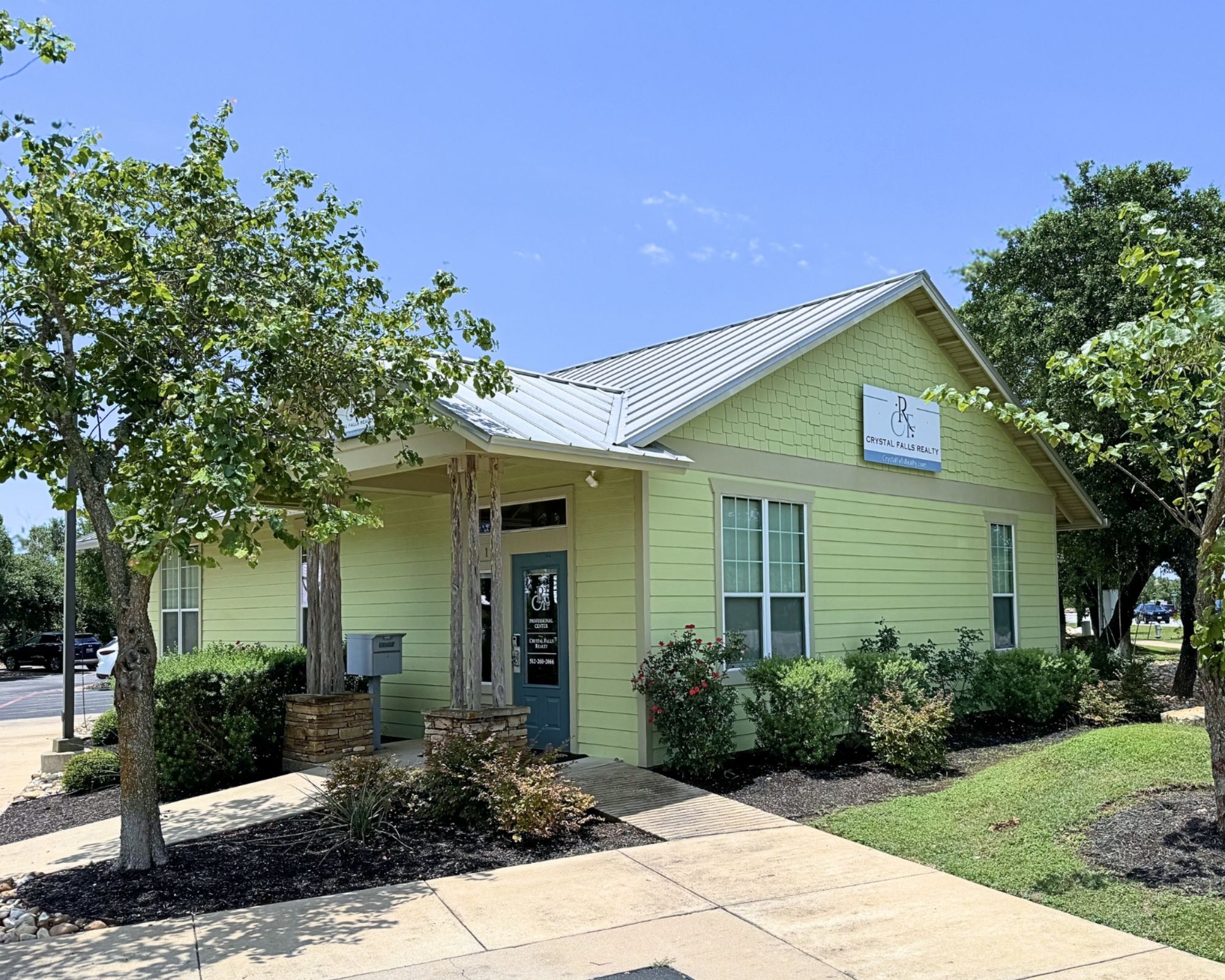 800 Crystal Falls Pky, Leander, TX for Sale