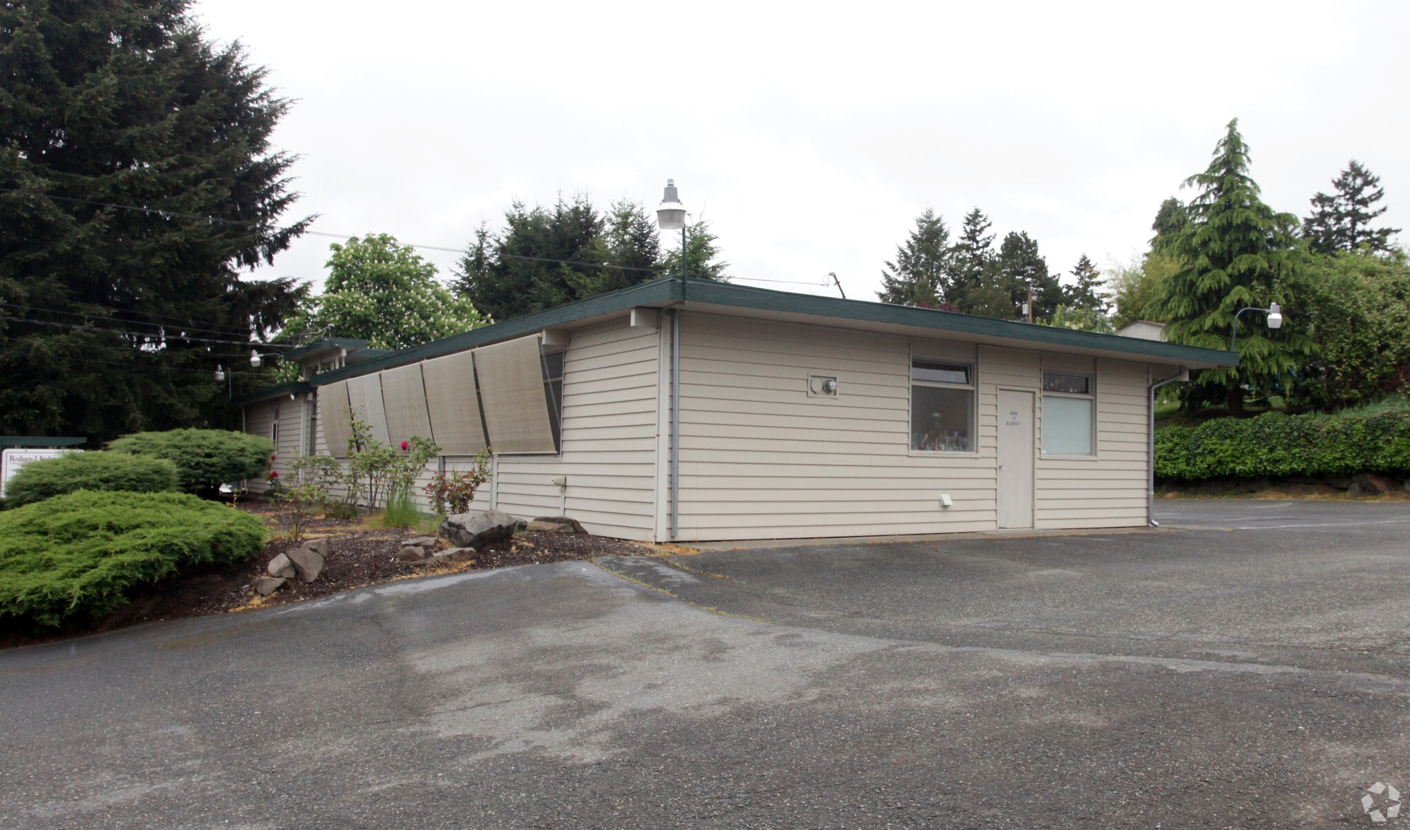 20710-20716 1st Ave S, Des Moines, WA for Rent